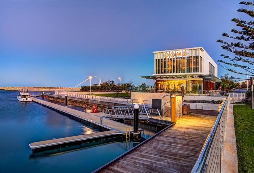 Maraboo Island Beachfront Fremantle